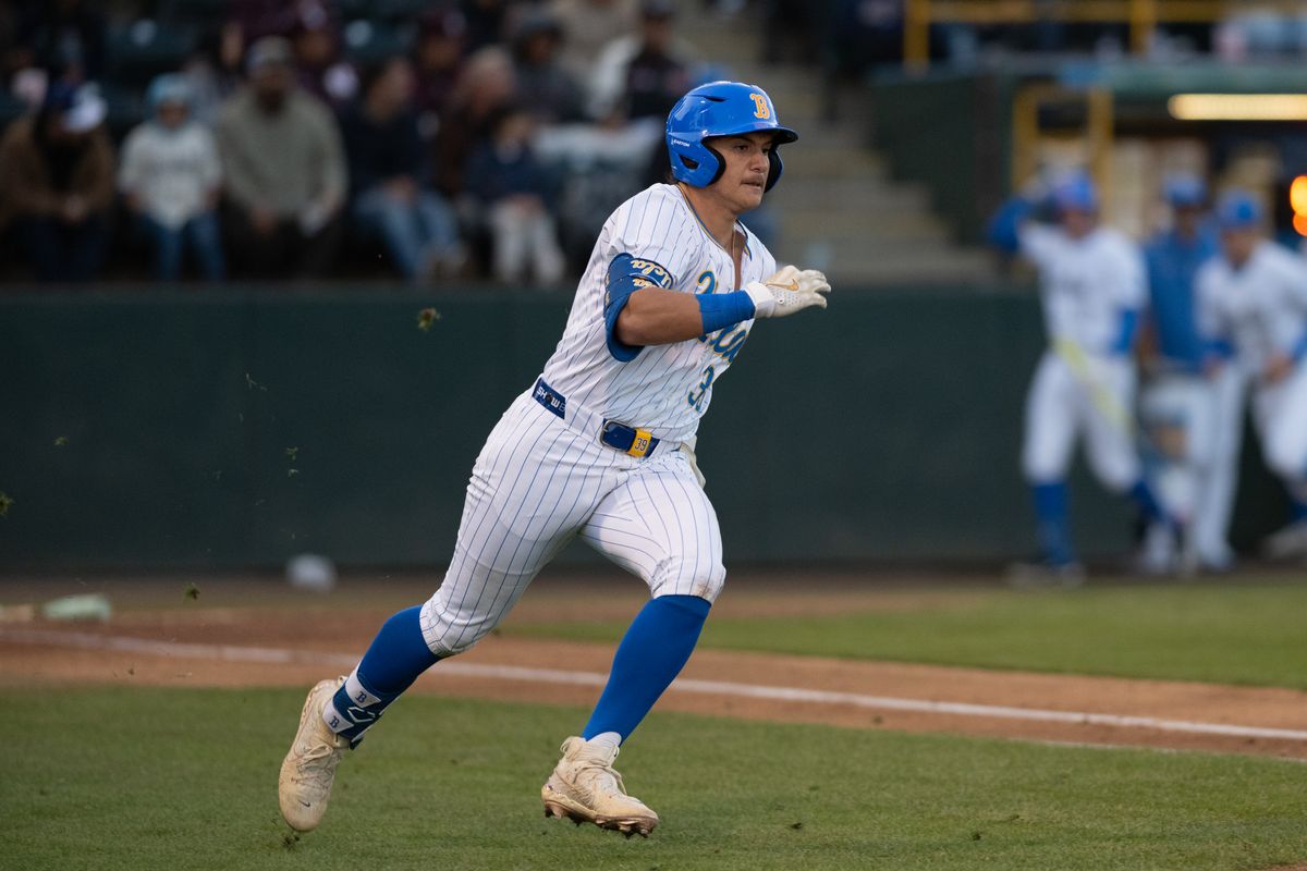 UCLA first base Mulivai Levu (39) sprints to first base after putting the ball in play during a game between TCU and UCLA on Friday, February 20,2026 at Jackie Robinson Stadium in Los Angeles Calif UCLA first base Mulivai Levu (39) sprints to first base after putting the ball in play during a game between TCU and UCLA on Friday, February 20,2026 at Jackie Robinson Stadium in Los Angeles Calif