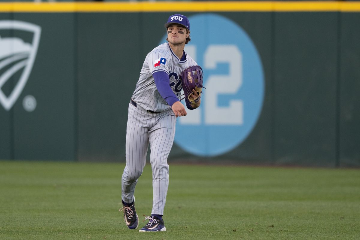 TCU outfielder Chase Brunson (15) delivers warm up throws during a game between TCU and UCLA on Friday, February 20,2026 at Jackie Robinson Stadium in Los Angeles Calif TCU outfielder Chase Brunson (15) delivers warm up throws during a game between TCU and UCLA on Friday, February 20,2026 at Jackie Robinson Stadium in Los Angeles Calif