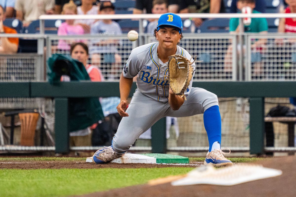 UCLA Bruins first baseman Mulivai Levu (39) catches for an out against the Arkansas Razorbacks during the first inning at Charles Schwab Field. UCLA Bruins first baseman Mulivai Levu (39) catches for an out against the Arkansas Razorbacks during the first inning at Charles Schwab Field.