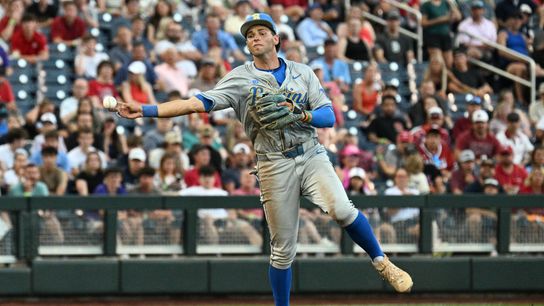 Roch Cholowsky embraces spotlight as UCLA shortstop taken in Los Angeles  (UCLA)