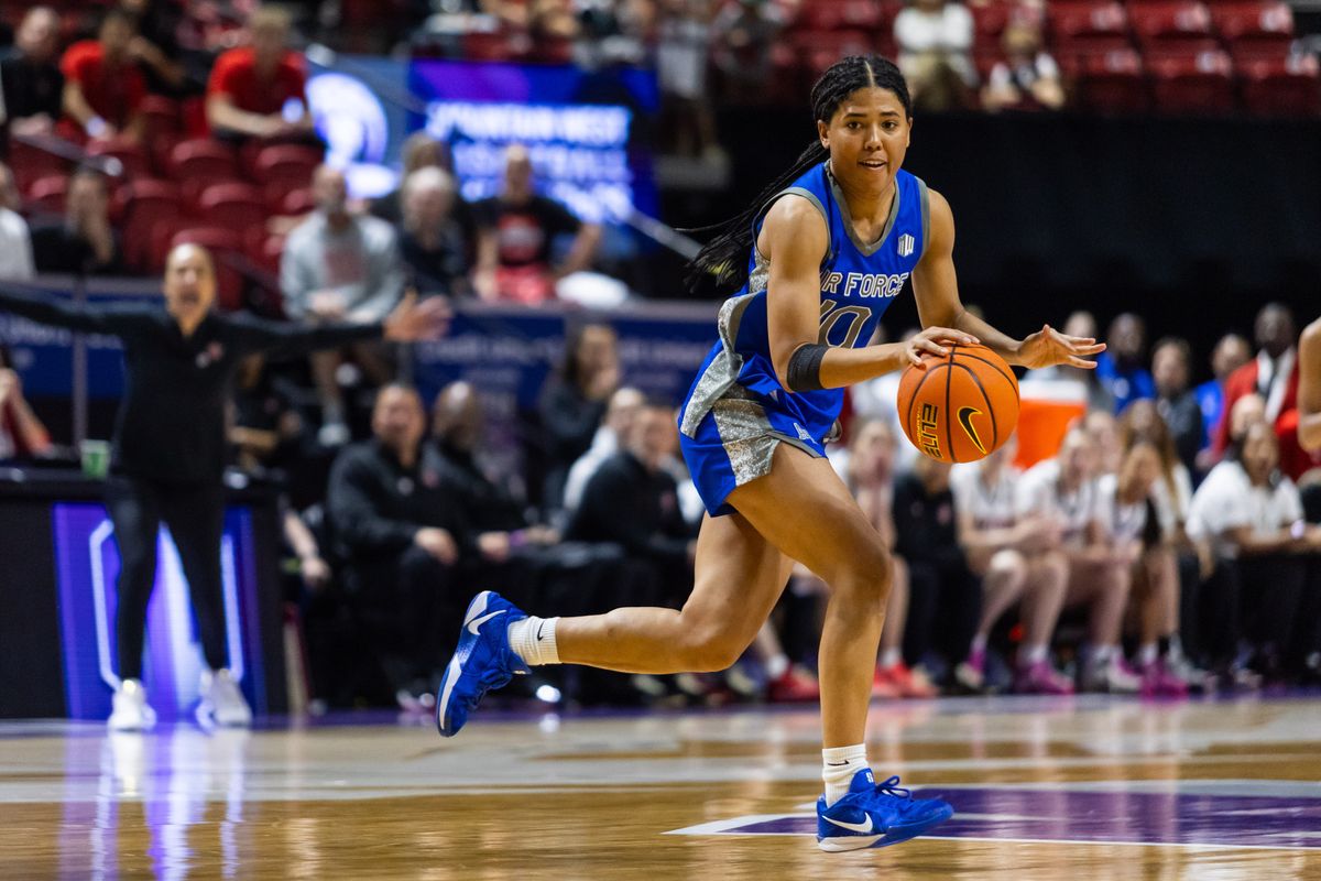 Air Force Falcons guard Jayda McNabb (10) dribbles the ball during a Mountain West Tournament quarterfinal game between the San Diego State Aztecs and the Air Force Falcons, Sunday March 8, 2026 in Las Vegas, Nev. Air Force Falcons guard Jayda McNabb (10) dribbles the ball during a Mountain West Tournament quarterfinal game between the San Diego State Aztecs and the Air Force Falcons, Sunday March 8, 2026 in Las Vegas, Nev.