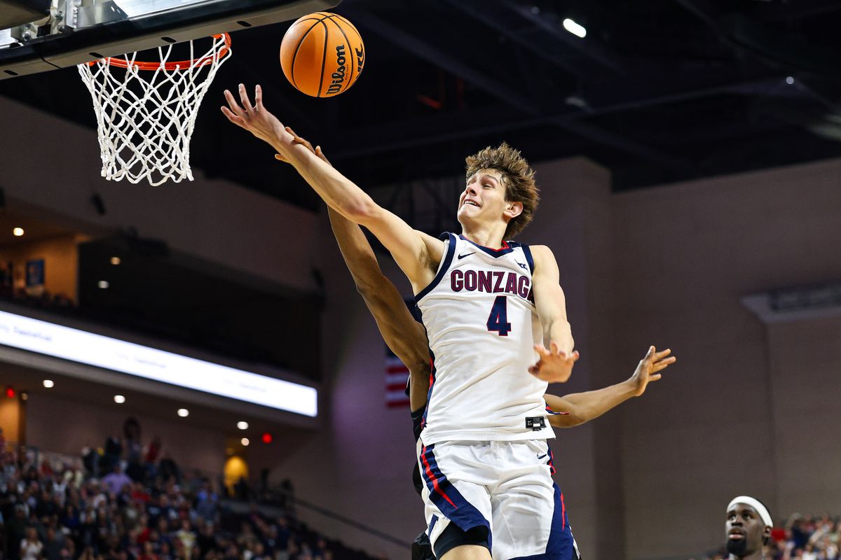 Gonzaga Bulldogs G Davis Fogle (4) is fouled as he makes a lay-up shot during the 2026 WCC Conference Championship Game against the Santa Clara Broncos on Tuesday, March 10, 2026, in Las Vegas, Nevada. Gonzaga Bulldogs G Davis Fogle (4) is fouled as he makes a lay-up shot during the 2026 WCC Conference Championship Game against the Santa Clara Broncos on Tuesday, March 10, 2026, in Las Vegas, Nevada.