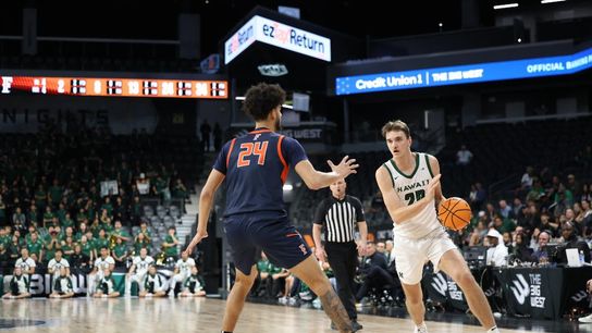 'Bows a step away from return to NCAAs taken At Lee's Family Forum (Big West Tournament). Photo by Courtesy Big West Conference