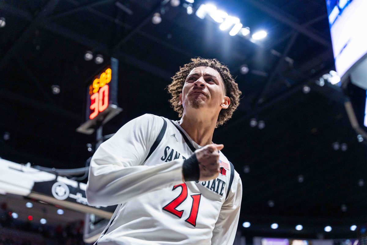 San Diego State guard Miles Byrd (21) celebrates after a dunk during an NCAA Basketball game between Boise State and San Diego State, Saturday January 3, 2026 at Viejas Arena in San Diego, Calif. San Diego State guard Miles Byrd (21) celebrates after a dunk during an NCAA Basketball game between Boise State and San Diego State, Saturday January 3, 2026 at Viejas Arena in San Diego, Calif.