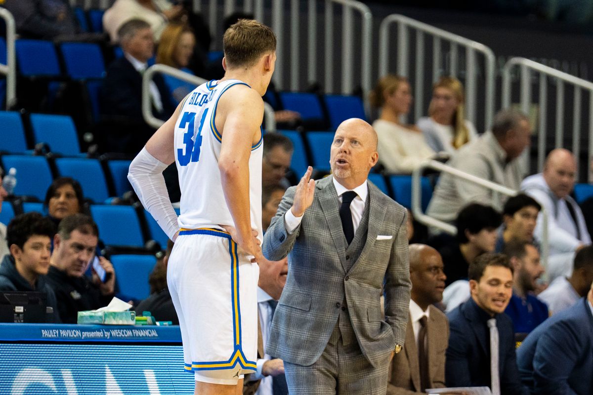 UCLA forward Tyler Bilodeau (34) talking to coach during an NCAA basketball game against UC Riverside, Tuesday December 23rd, 2025 in Los Angeles, California. UCLA forward Tyler Bilodeau (34) talking to coach during an NCAA basketball game against UC Riverside, Tuesday December 23rd, 2025 in Los Angeles, California.