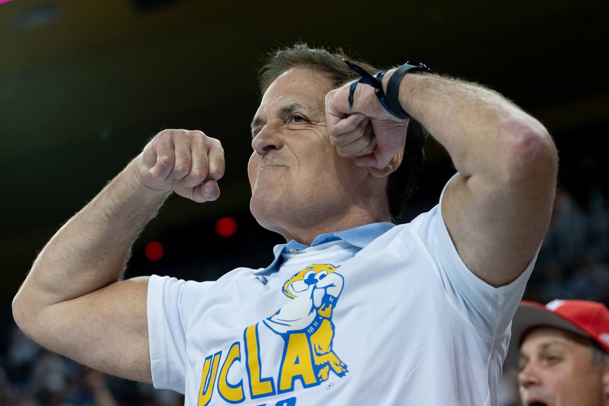 Mark Cuban celebrating a made basket from Indiana during a Big 10 basketball game against Indiana, Saturday, January 31st, 2026 in Los Angeles, California Mark Cuban celebrating a made basket from Indiana during a Big 10 basketball game against Indiana, Saturday, January 31st, 2026 in Los Angeles, California