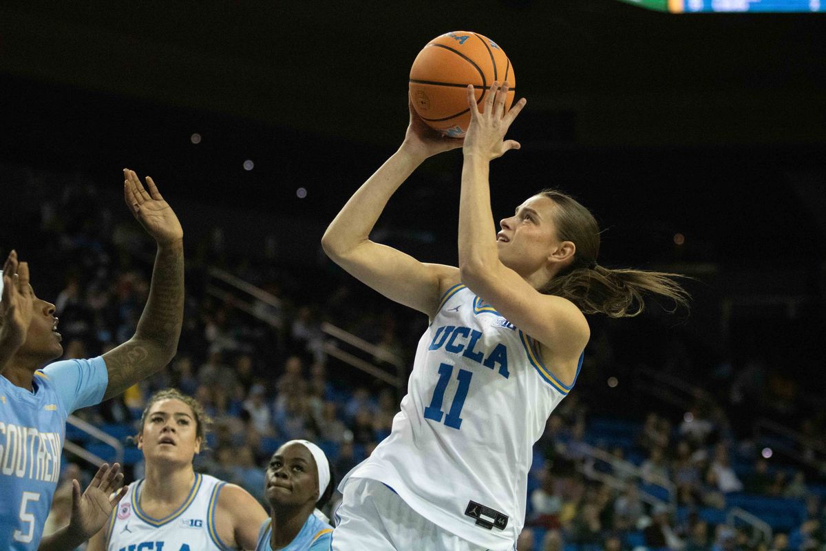 UCLA guard Gabriela Jaquez (11) pulls up for a shot during a NCAA basketball game between UCLA and Southern University on Sunday, November 23, 2025 at Pauley Pavilion in Los Angeles, CA. UCLA guard Gabriela Jaquez (11) pulls up for a shot during a NCAA basketball game between UCLA and Southern University on Sunday, November 23, 2025 at Pauley Pavilion in Los Angeles, CA.