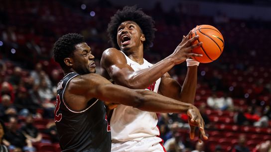 TST Images: UNLV beats Saint Joseph's, 99-85, at Thomas & Mack Center taken at Thomas & Mack Center (UNLV Rebels)