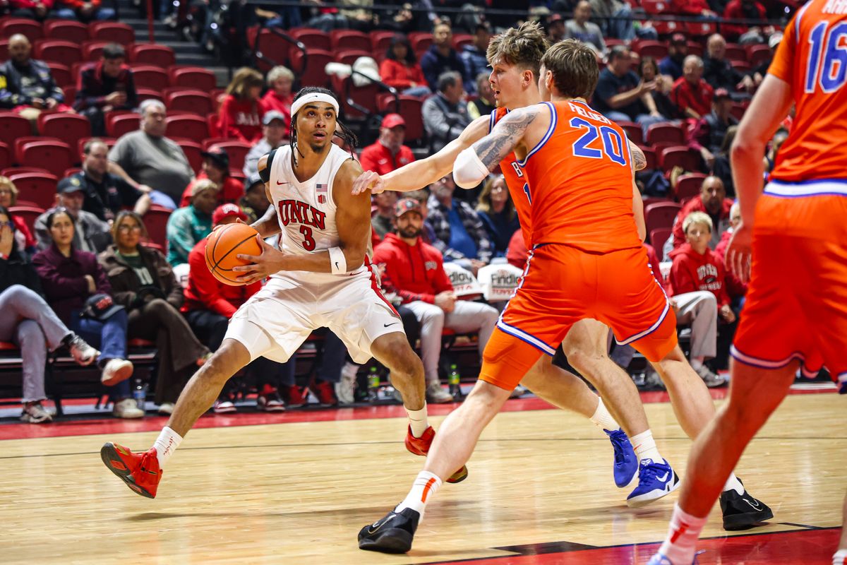 UNLV Runnin' Rebels G Howie Fleming Jr. (3) looks for a shot during a college basketball game against the Boise State Broncos on Tuesday January 13, 2026, in Las Vegas, Nevada. UNLV Runnin' Rebels G Howie Fleming Jr. (3) looks for a shot during a college basketball game against the Boise State Broncos on Tuesday January 13, 2026, in Las Vegas, Nevada.