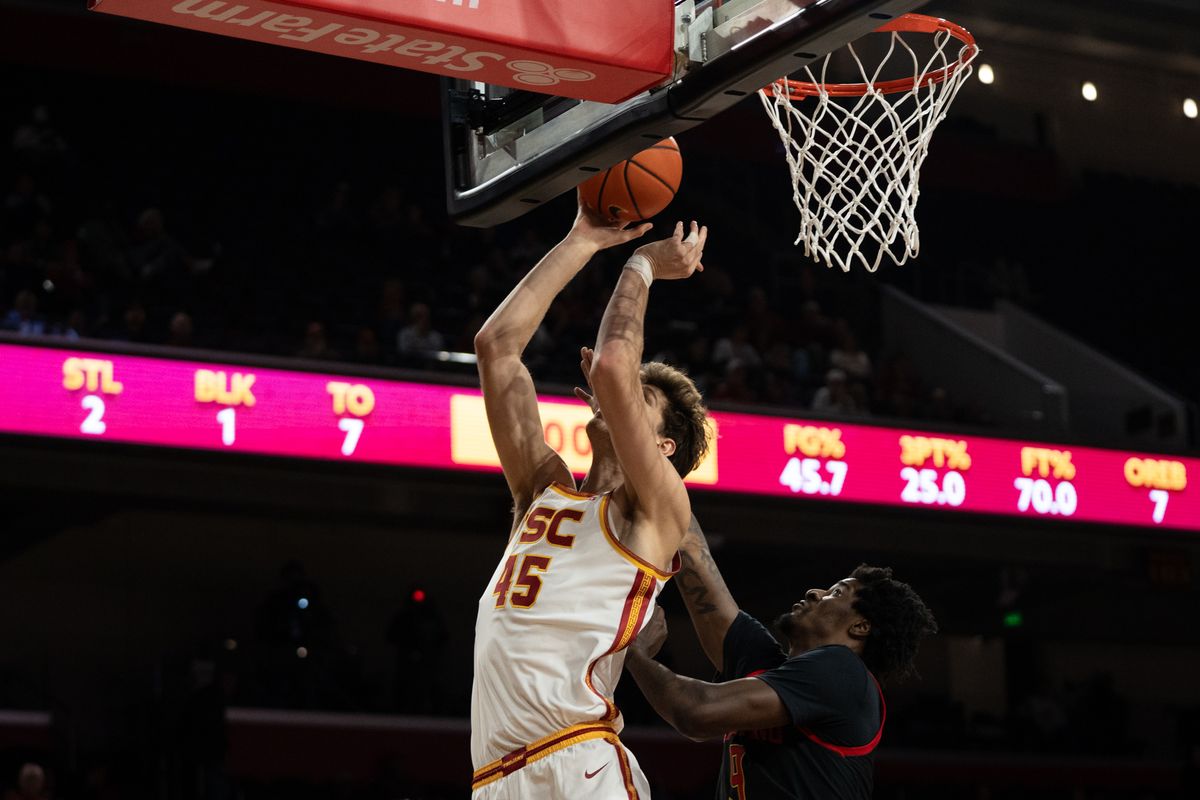 USC Trojans Center Gabe Dynes (45) goes up in the paint and makes a layup during a men's college basketball game against the Maryland Terrapins, Tuesday January 13th, 2026 at Galen Center in Los Angeles, Calif. USC Trojans Center Gabe Dynes (45) goes up in the paint and makes a layup during a men's college basketball game against the Maryland Terrapins, Tuesday January 13th, 2026 at Galen Center in Los Angeles, Calif.