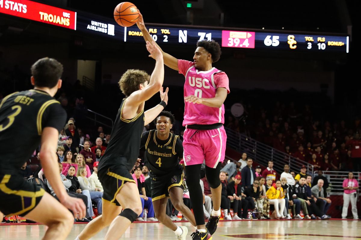 USC guard Alijah Arenas (0) makes a pass during an NCAA basketball game against Northwestern on January 21, 2026 in Los Angeles, CA. USC guard Alijah Arenas (0) makes a pass during an NCAA basketball game against Northwestern on January 21, 2026 in Los Angeles, CA.