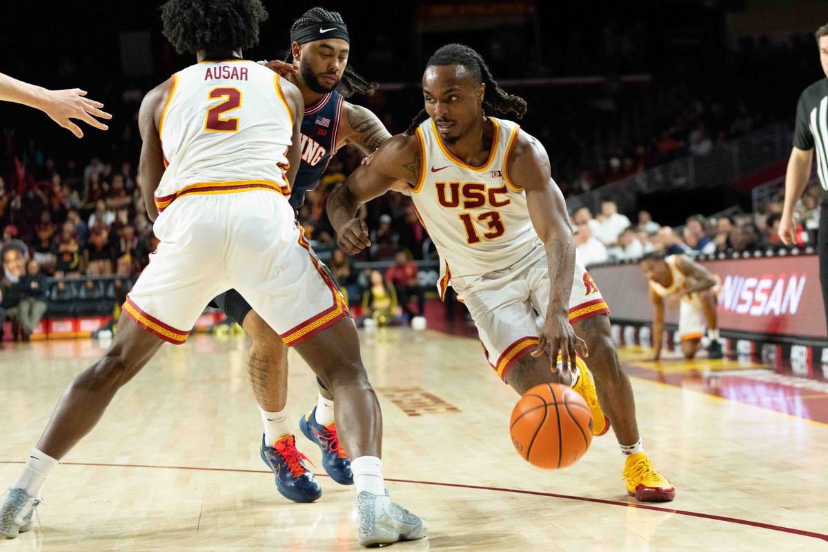 USC guard Kam Woods (13) looks to score during a Big 10 basketball game against Illinois, on Wednesday,February 18th, 2026 in Los Angeles, California