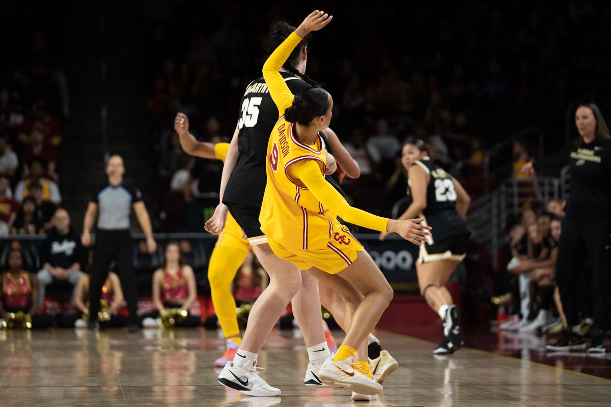 USC Trojans Guard Jazzy Davidson (9) gets hit on a screen during a women's college basketball game against the Purdue Boilermakers, Sunday January 18th, 2026 at Galen Center in Los Angeles, Calif. USC Trojans Guard Jazzy Davidson (9) gets hit on a screen during a women's college basketball game against the Purdue Boilermakers, Sunday January 18th, 2026 at Galen Center in Los Angeles, Calif.