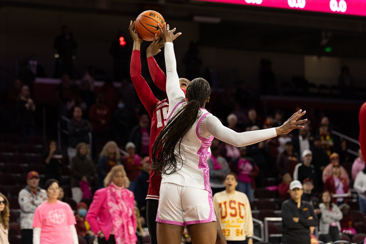 USC forward Laura Williams (6) blocks the ball during a Big Ten college basketball game against the Wisconsin Badgers, Thursday February 19, 2026  in Los Angeles.