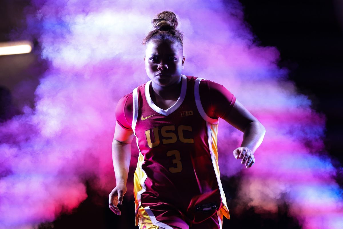 USC Trojans guard Londynn Jones (3) runs on to the court during the women's college basketball game against the UCLA Bruins, Sunday March 1st, 2026 at Galen Center in Los Angeles, Calif. USC Trojans guard Londynn Jones (3) runs on to the court during the women's college basketball game against the UCLA Bruins, Sunday March 1st, 2026 at Galen Center in Los Angeles, Calif.