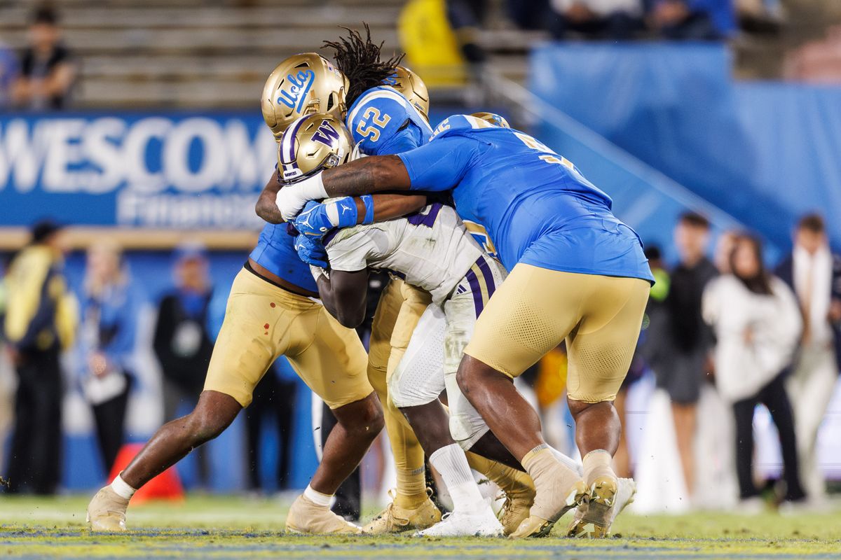 UCLA Bruins defensive lineman Jalen Hargrove (95) gets a tackle during the game against Washington Huskies at Rose Bowl Stadium on November 22, 2025 in Pasadena, California. UCLA Bruins defensive lineman Jalen Hargrove (95) gets a tackle during the game against Washington Huskies at Rose Bowl Stadium on November 22, 2025 in Pasadena, California.