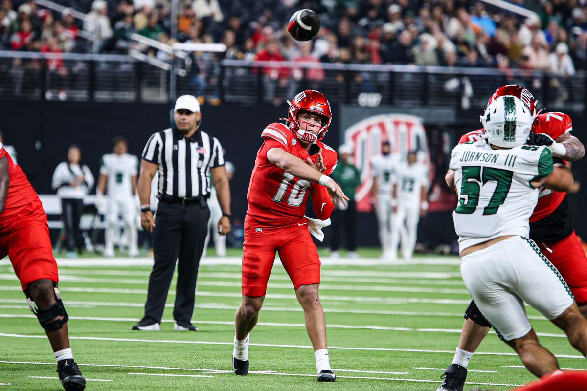 UNLV Rebels QB Anthony Colandrea (10) passes the ball downfield during a college football game against the Hawai'i Rainbow Warriors on Friday November 21, 2025, in Las Vegas, Nevada. UNLV Rebels QB Anthony Colandrea (10) passes the ball downfield during a college football game against the Hawai'i Rainbow Warriors on Friday November 21, 2025, in Las Vegas, Nevada.