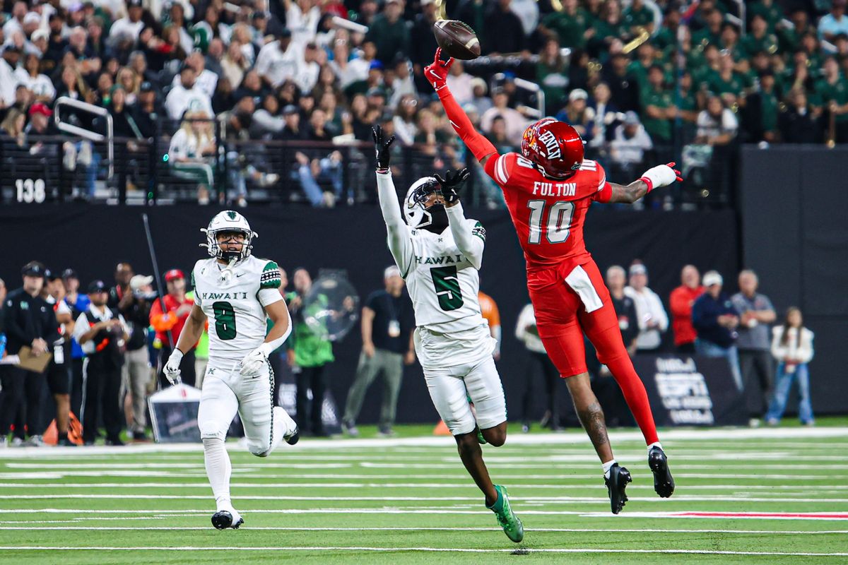 UNLV Rebels DB Tre Fulton (10) tips a Hawai'i Rainbow Warriors pass during a college football game on Friday November 21, 2025, in Las Vegas, Nevada. UNLV Rebels DB Tre Fulton (10) tips a Hawai'i Rainbow Warriors pass during a college football game on Friday November 21, 2025, in Las Vegas, Nevada.
