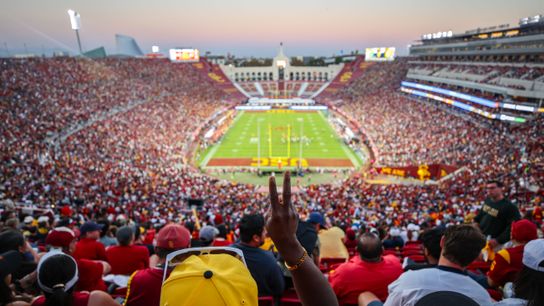 How USC's 3 current losses this season have brought the defensive line closer taken in Los Angeles (USC)