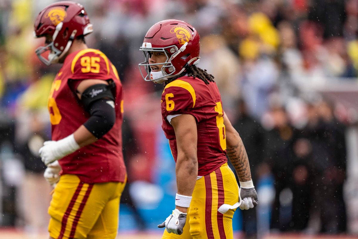 USC Trojans wide receiver, Makai Lemon (6) runs out onto the field during an NCAAF football game against the Iowa Hawkeyes on November 15, 2025 in Los Angeles, CA. USC Trojans wide receiver, Makai Lemon (6) runs out onto the field during an NCAAF football game against the Iowa Hawkeyes on November 15, 2025 in Los Angeles, CA.