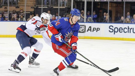 Canucks acquire F Vitali Kravtsov from Rangers (News)