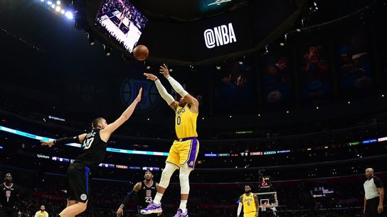Lakers Have Home Opener Against the Clippers (NBA)
