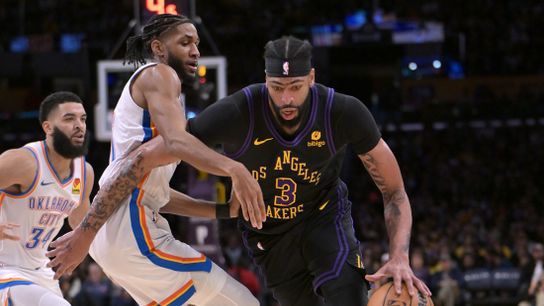 Lakers defeat Thunder for second time this season, 112-105 (NBA)