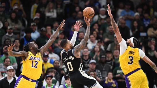 Lakers overcome big lead to defeat Bucks in double overtime, 128-124 (NBA)