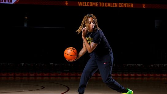 Aaliyah Gayles returns home after shooting (News)