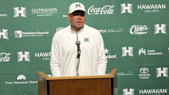 Hawai’i football hits new low, suffers 1st home shutout in 25 years (College)