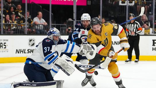 Stone scores twice, Vegas tops Winnipeg, 5-2 (NHL)