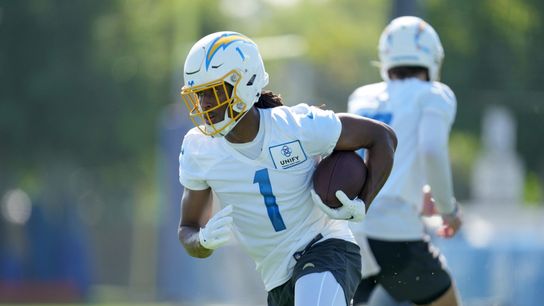 Chargers WR Quentin Johnston adjusting to NFL (News)