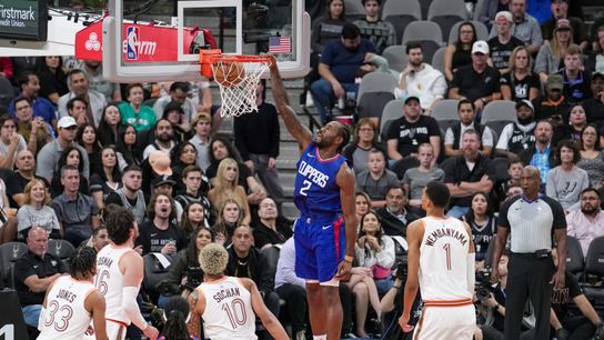 Clippers find cohesion with second straight against Spurs (NBA)