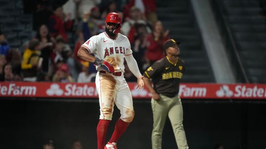 Angels break out of late-inning funk  in win over Padres (MLB)