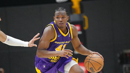 South Bay Lakers prevail over visiting San Diego Clippers taken at Toyota Sports Performance Center (South Bay Lakers)