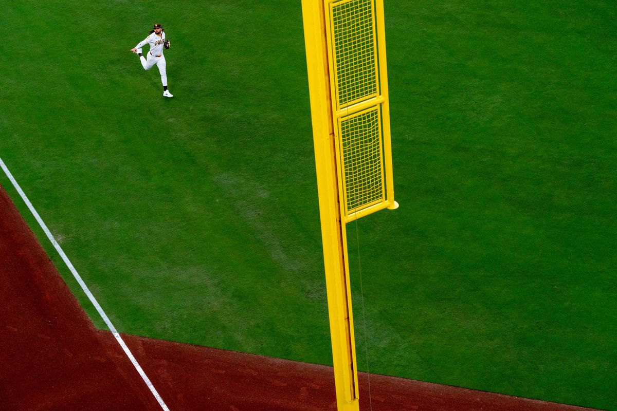 San Diego Padres outfielder Fernando Tatis Jr. (23) waves to fans before an MLB game between the Detroit Tigers and the San Diego Padres, Friday March 27, 2026 at Petco Park in San Diego, Calif. San Diego Padres outfielder Fernando Tatis Jr. (23) waves to fans before an MLB game between the Detroit Tigers and the San Diego Padres, Friday March 27, 2026 at Petco Park in San Diego, Calif.
