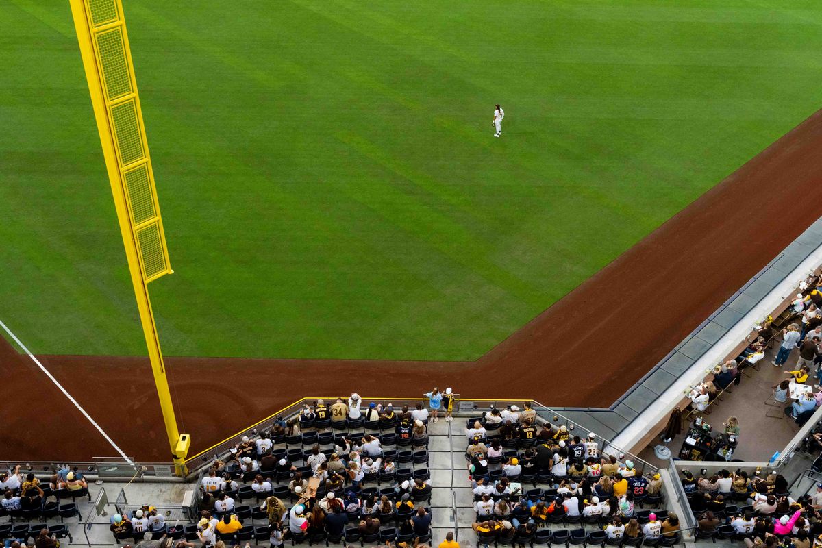 San Diego Padres outfielder Fernando Tatis Jr. (23) stands in the outfield during an MLB game between the Detroit Tigers and the San Diego Padres, Friday March 27, 2026 at Petco Park in San Diego, Calif. San Diego Padres outfielder Fernando Tatis Jr. (23) stands in the outfield during an MLB game between the Detroit Tigers and the San Diego Padres, Friday March 27, 2026 at Petco Park in San Diego, Calif.