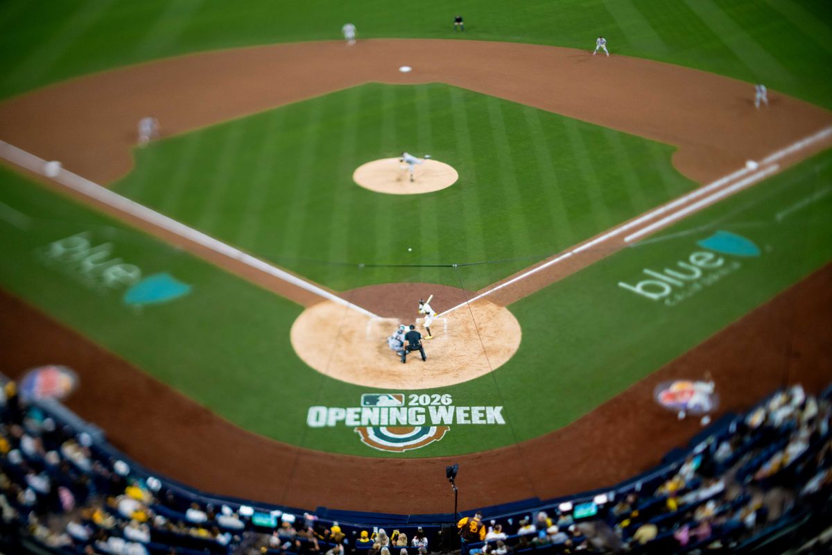 San Diego Padres second baseman Jake Cronenworth (9) waits for the pitch during an MLB game between the Detroit Tigers and the San Diego Padres, Friday March 27, 2026 at Petco Park in San Diego, Calif. San Diego Padres second baseman Jake Cronenworth (9) waits for the pitch during an MLB game between the Detroit Tigers and the San Diego Padres, Friday March 27, 2026 at Petco Park in San Diego, Calif.