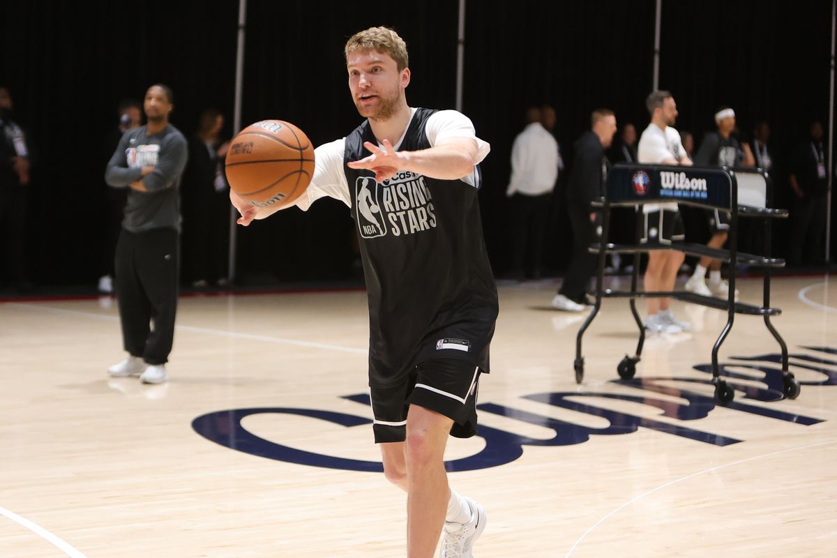 Memphis Grizzlies guard Cam Spencer (24) participates in drills during NBA Rising Stars practice on February 13, 2026 in Inglewood, CA. Memphis Grizzlies guard Cam Spencer (24) participates in drills during NBA Rising Stars practice on February 13, 2026 in Inglewood, CA.