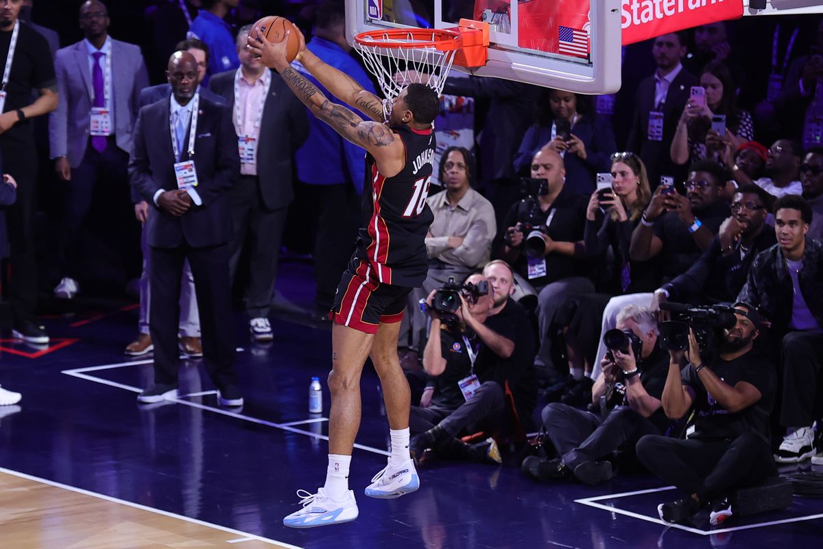 Miami Heat forward Keshad Johnson (16) participates in the slam dunk contest at NBA All Star Saturday on February 14, 2026 in Inglewood, CA.
