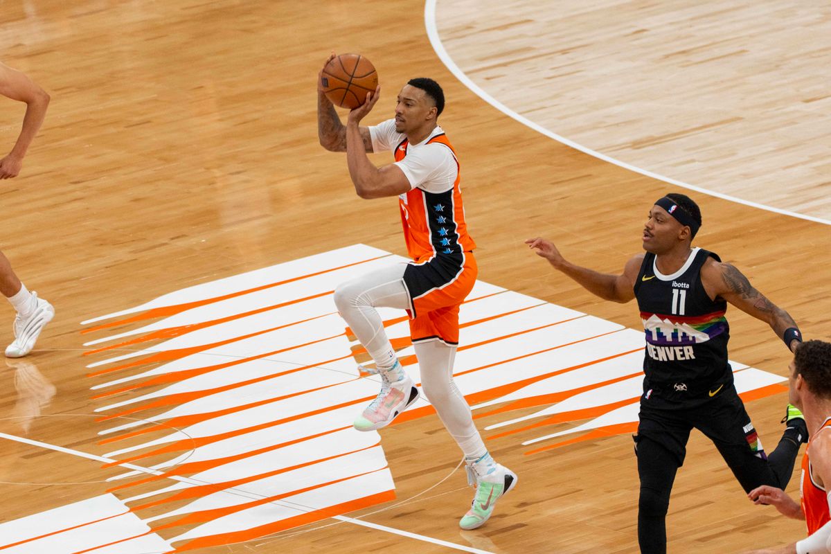 Los Angeles Clippers guard Jordan Miller (22) hits a half court shot during an NBA basketball game against the Denver Nuggets, Tuesday November 12th, 2025 in Los Angeles, California. Los Angeles Clippers guard Jordan Miller (22) hits a half court shot during an NBA basketball game against the Denver Nuggets, Tuesday November 12th, 2025 in Los Angeles, California.