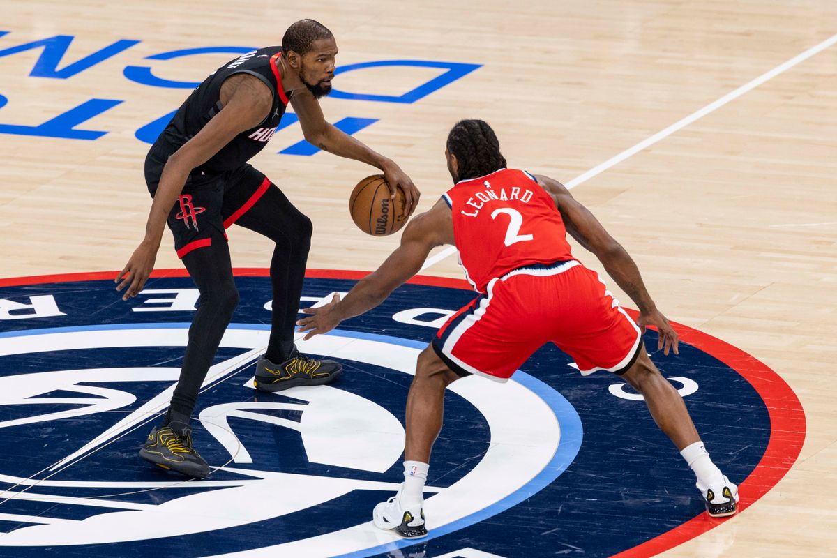 Kevin Durant #7 of the Houston Rockets handles the ball against Kawhi Leonard #2 of the LA Clippers during an NBA basketball game, Tuesday December 23, 2025 in Inglewood, Calif. Kevin Durant #7 of the Houston Rockets handles the ball against Kawhi Leonard #2 of the LA Clippers during an NBA basketball game, Tuesday December 23, 2025 in Inglewood, Calif.