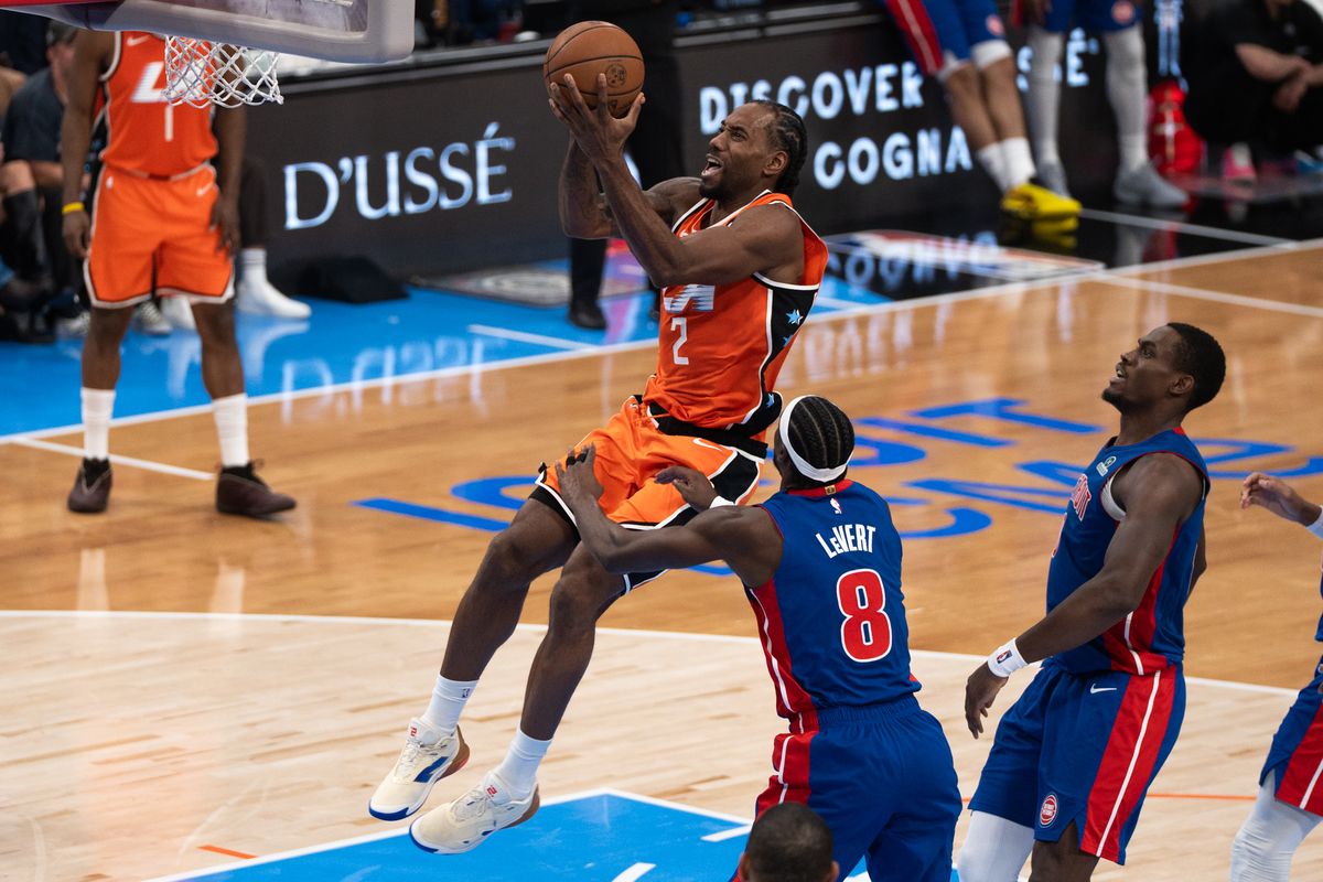 Los Angeles Clippers forward Kawhi Leonard (2) attacks the rim and gets fouled during an NBA basketball game against the Detroit Pistons, Sunday December 28th, 2025 in Inglewood, California. Los Angeles Clippers forward Kawhi Leonard (2) attacks the rim and gets fouled during an NBA basketball game against the Detroit Pistons, Sunday December 28th, 2025 in Inglewood, California.