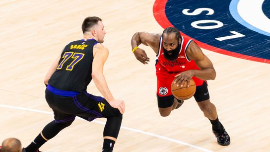 Lakers' fourth-quarter comeback cut short by Clippers, lose second time this season at Intuit Dome taken at Intuit Dome (Los Angeles Lakers)