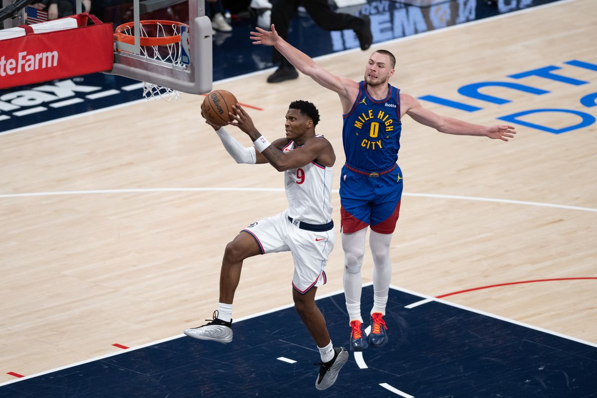 Los Angeles Clippers guard Bennedict Mathurin (9) drives to the basket during a game between the Los Angeles Clippers and the Denver Nuggets on Thursday, February 19,2026 at Intuit Dome in Inglewood Calif