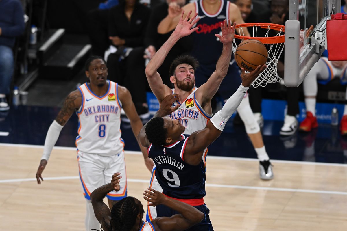 Los Angeles Clippers guard Bennedict Mathurin (9) lays the ball in during a game between the Los Angeles Clippers and OKC Thunder on Wednesday, April 8, 2026 at Intuit Dome in Inglewood Calif Los Angeles Clippers guard Bennedict Mathurin (9) lays the ball in during a game between the Los Angeles Clippers and OKC Thunder on Wednesday, April 8, 2026 at Intuit Dome in Inglewood Calif