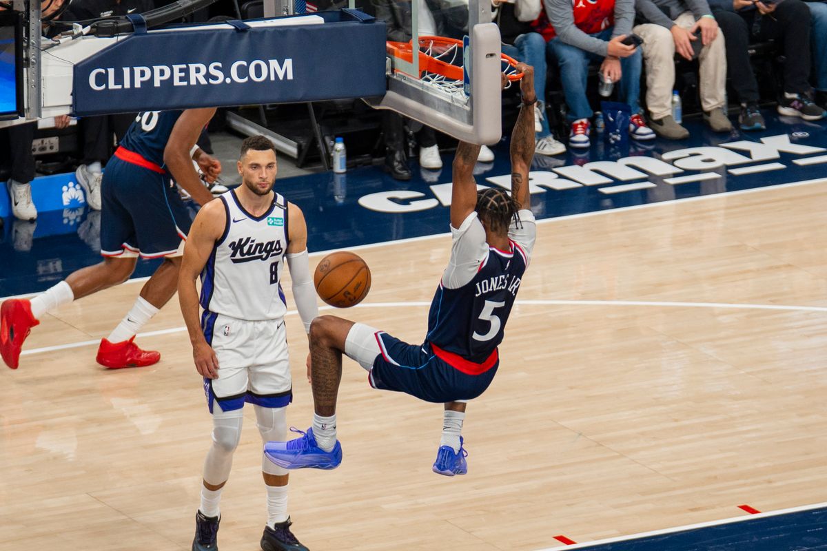 Los Angeles Clippers forward Derrick Jones Jr. (5) finishes an alley-oop during an NBA basketball game against the Sacramento Kings, Wednesday October 21st, 2026 in Los Angeles, California. Los Angeles Clippers forward Derrick Jones Jr. (5) finishes an alley-oop during an NBA basketball game against the Sacramento Kings, Wednesday October 21st, 2026 in Los Angeles, California.