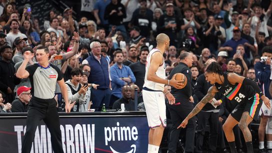 Clippers blow 25-point lead in stunning collapse against Spurs taken at Frost Bank Center (Los Angeles Clippers)