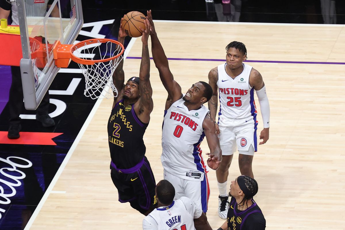 #2 C Jarred Vanderbilt of the Los Angeles Lakers attempts a slam dunk during an NBA game against the Detroit Pistons on December 30, 2025 in Los Angeles, CA. #2 C Jarred Vanderbilt of the Los Angeles Lakers attempts a slam dunk during an NBA game against the Detroit Pistons on December 30, 2025 in Los Angeles, CA.