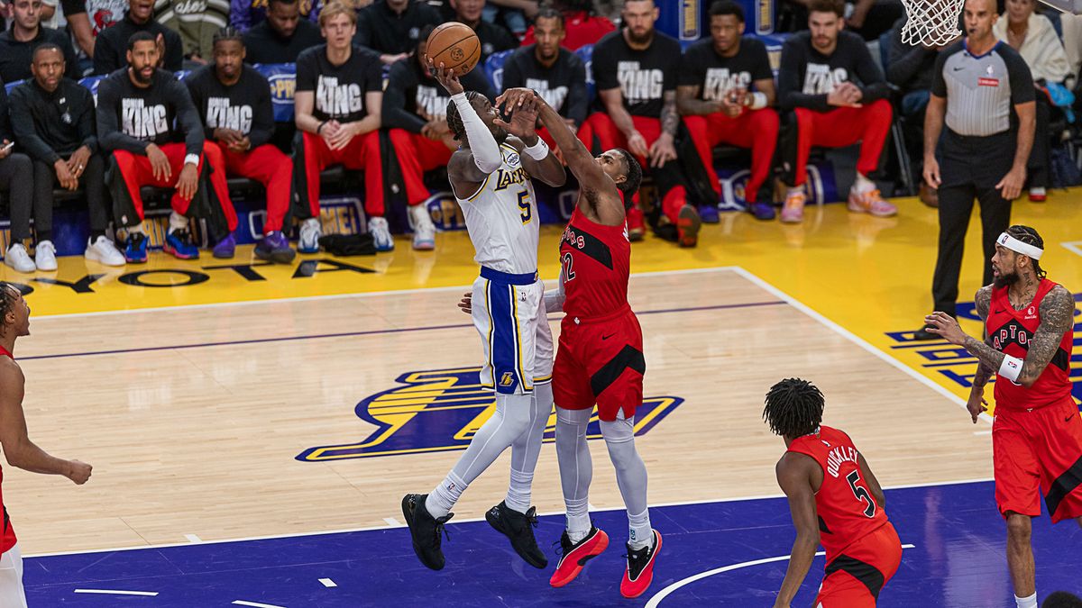 Los Angeles Lakers Deandre Ayton 5 takes a shot during NBA game against the Toronto Raptors on Sunday January 18th, 2026, in Los Angeles California. Los Angeles Lakers Deandre Ayton 5 takes a shot during NBA game against the Toronto Raptors on Sunday January 18th, 2026, in Los Angeles California.